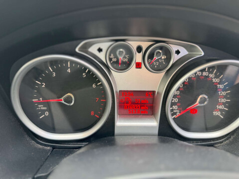 Ford Focus 1.8 Focus Zetec 125 5dr 43