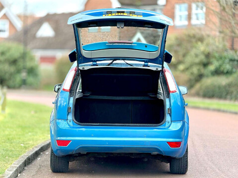Ford Focus 1.8 Focus Zetec 125 5dr 47