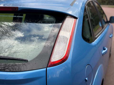 Ford Focus 1.8 Focus Zetec 125 5dr 51