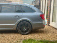 Skoda Superb 2.0 Superb Elegance TDI CR Semi-Auto 5dr 4