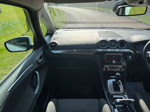 Ford S-Max 2.0 S-Max Titanium Auto 5dr 62