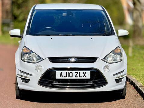 Ford S-Max 2.0 S-Max Titanium Auto 5dr 2