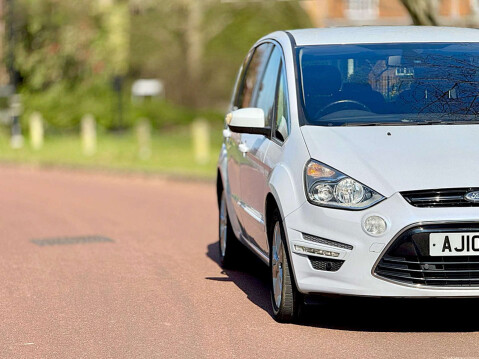 Ford S-Max 2.0 S-Max Titanium Auto 5dr 5