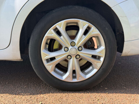 Ford S-Max 2.0 S-Max Titanium Auto 5dr 42