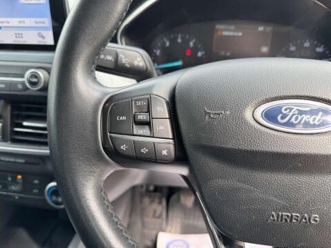 Ford Focus 1.5 Focus Active 5dr 35