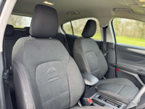 Ford Focus 1.5 Focus Active 5dr 29