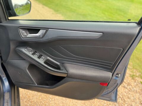 Ford Focus 1.5 Focus Active 5dr 39