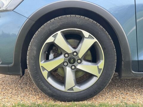Ford Focus 1.5 Focus Active 5dr 40