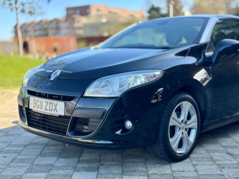 Renault Megane 1.9 Megane Dynamique TomTom DCI 2dr 16