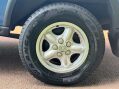 Land Rover Discovery TD5 ES 48