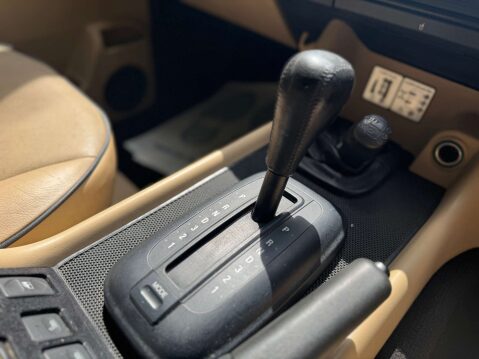 Land Rover Discovery TD5 ES 32