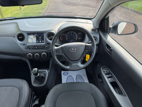 Hyundai i10 1.0 i10 Play 5dr 25
