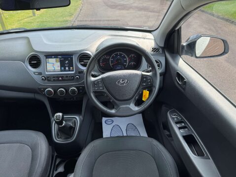 Hyundai i10 1.0 i10 Play 5dr 25