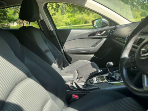 Mazda 3 2.0 3 SE-L 5dr 26