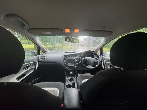Kia Ceed 1.6 Ceed 3 EcoDynamics CRDi 5dr 30