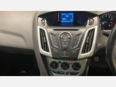 Ford Focus 1.0 Focus Zetec T 5dr 10