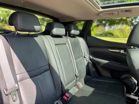 Nissan Qashqai 1.5 Qashqai Tekna dCi 5dr 33