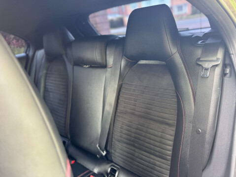Mercedes-Benz A Class 1.5 A180 BlueEfficiency AMG Sport CDi Auto 5dr 35
