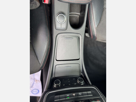 Mercedes-Benz A Class 1.5 A180 BlueEfficiency AMG Sport CDi Auto 5dr 27