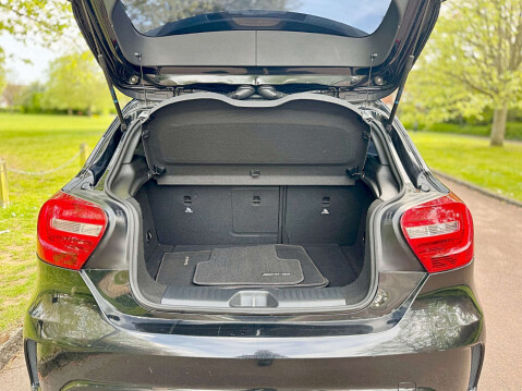 Mercedes-Benz A Class 1.5 A180 BlueEfficiency AMG Sport CDi Auto 5dr 53
