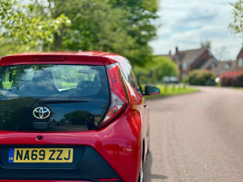 Toyota Aygo 1.0 Aygo X VVT-i 3dr 16