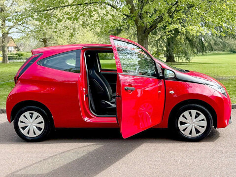 Toyota Aygo 1.0 Aygo X VVT-i 3dr 57