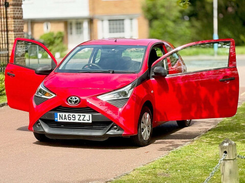 Toyota Aygo 1.0 Aygo X VVT-i 3dr 3