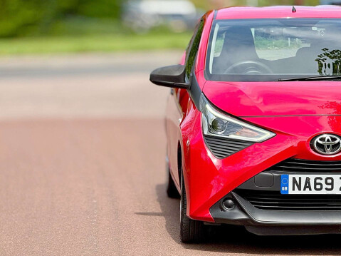 Toyota Aygo 1.0 Aygo X VVT-i 3dr 10