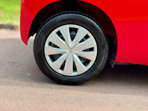 Toyota Aygo 1.0 Aygo X VVT-i 3dr 34