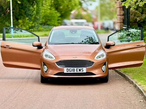 Ford Fiesta 1.1 Fiesta B&O Play Zetec 3dr 12
