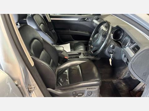 Skoda Superb 2.0 Superb Elegance TDI CR Semi-Auto 5dr 5