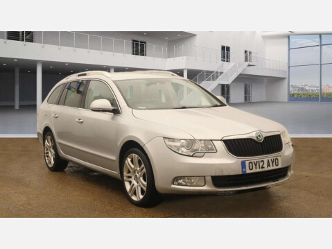 Skoda Superb 2.0 Superb Elegance TDI CR Semi-Auto 5dr 1