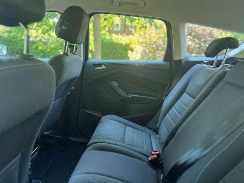 Ford Kuga 2.0 Kuga Zetec 4x4 TDCi Auto 4WD 5dr 36