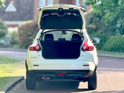 Nissan Juke 1.6 Juke Tekna CVT 5dr 11
