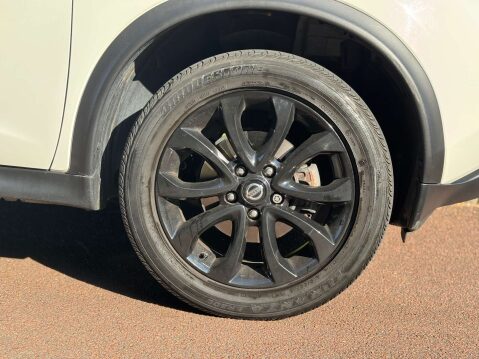 Nissan Juke 1.6 Juke Tekna CVT 5dr 35