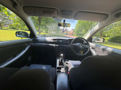 Toyota Corolla 1.6 Corolla T3 VVTi 5dr 26