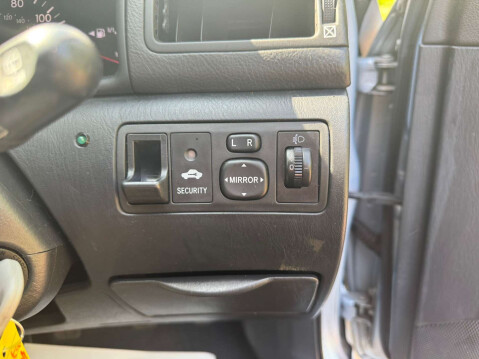 Toyota Corolla 1.6 Corolla T3 VVTi 5dr 35