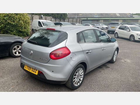 Fiat Bravo 1.6 Bravo Dynamic MultiJet Semi-Auto 5dr 4