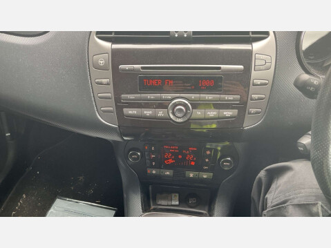 Fiat Bravo 1.6 Bravo Dynamic MultiJet Semi-Auto 5dr 9