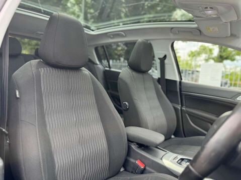Peugeot 308 1.6 HDi Active 5
