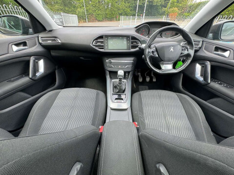 Peugeot 308 1.6 HDi Active 13