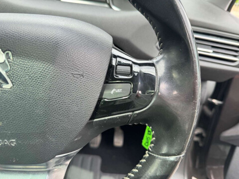 Peugeot 308 1.6 HDi Active 26