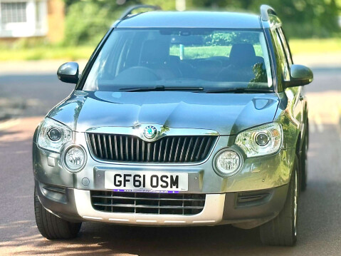 Skoda Yeti 2.0 Yeti Elegance TDI CR 4x4 Semi-Auto 4WD 5dr 8