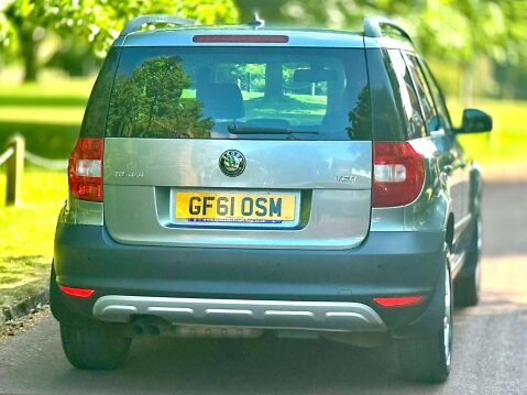 Skoda Yeti 2.0 Yeti Elegance TDI CR 4x4 Semi-Auto 4WD 5dr 17