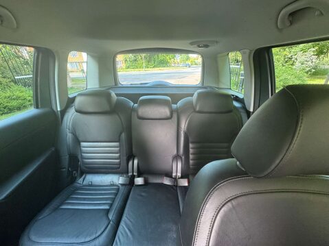 Skoda Yeti 2.0 Yeti Elegance TDI CR 4x4 Semi-Auto 4WD 5dr 36