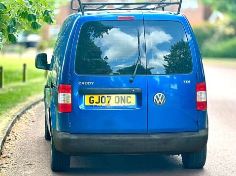 Volkswagen Caddy 1.9 Caddy C20 TDI Semi-Auto 19