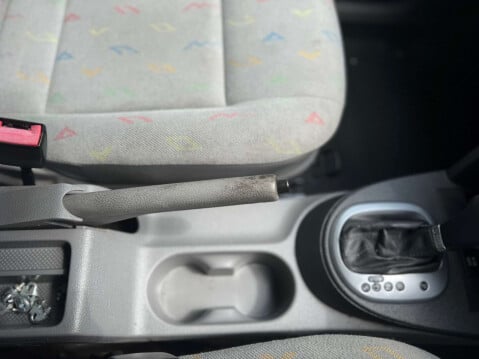 Volkswagen Caddy 1.9 Caddy C20 TDI Semi-Auto 36