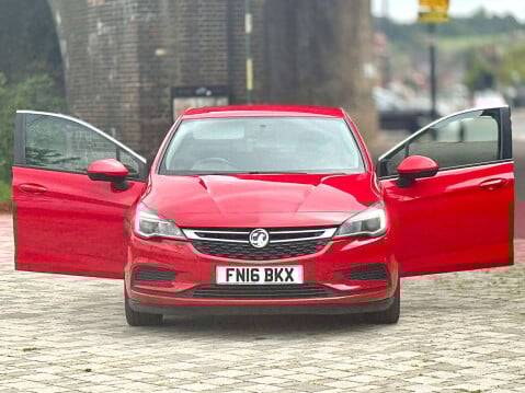 Vauxhall Astra 1.6 Astra Tech Line CDTi ecoFLEX S/S 5dr 7