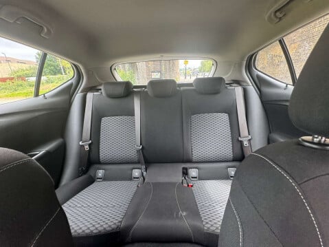Vauxhall Astra 1.6 Astra Tech Line CDTi ecoFLEX S/S 5dr 32