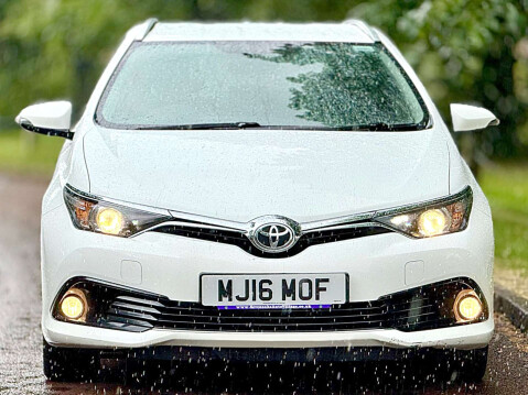 Toyota Auris 1.2 Auris Business Edition VVT-i 5dr 2